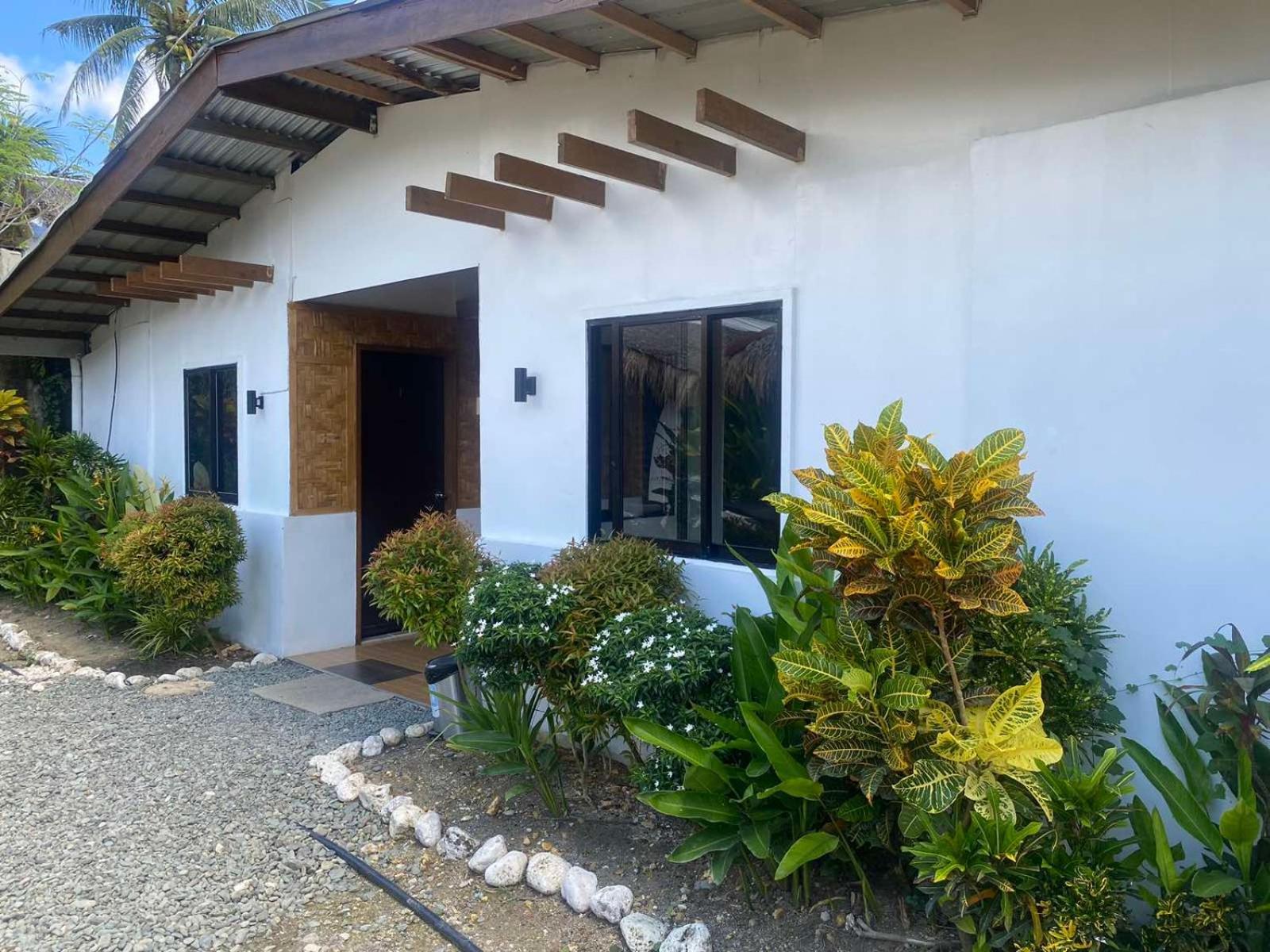 Bonzu Homestay General Luna  Buitenkant foto